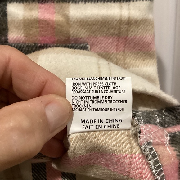 🫐Plaid Women's Jacket in Pink and Cream - Picture 9 of 12